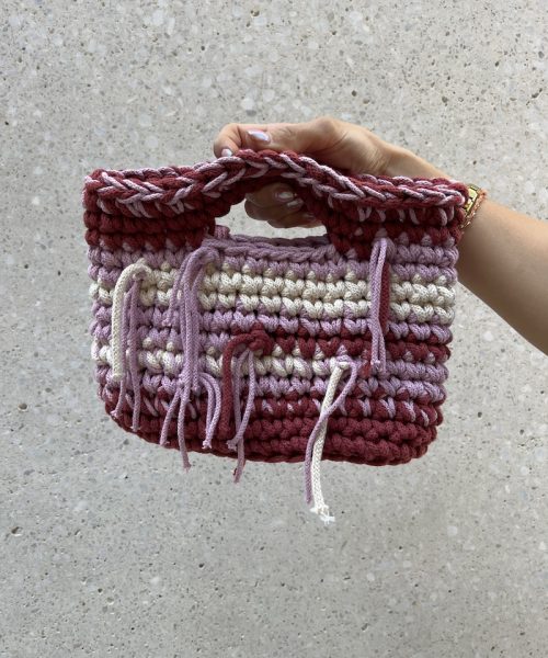 Tasche in Rot, Rosa, Weiß